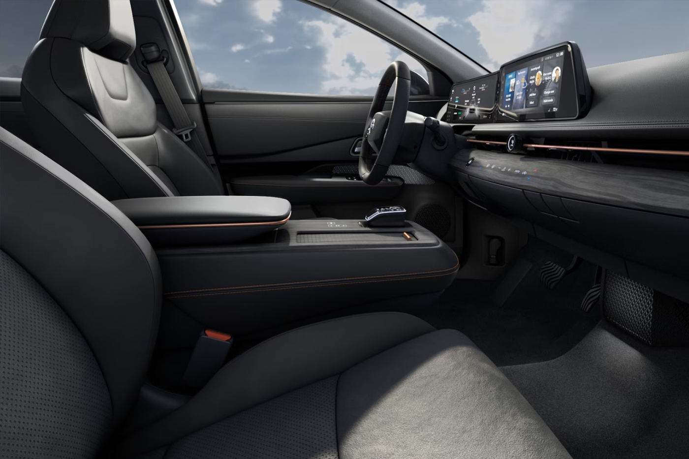 Vue de l'intérieur de la Nissan Ariya 2025 et de son espace spacieux